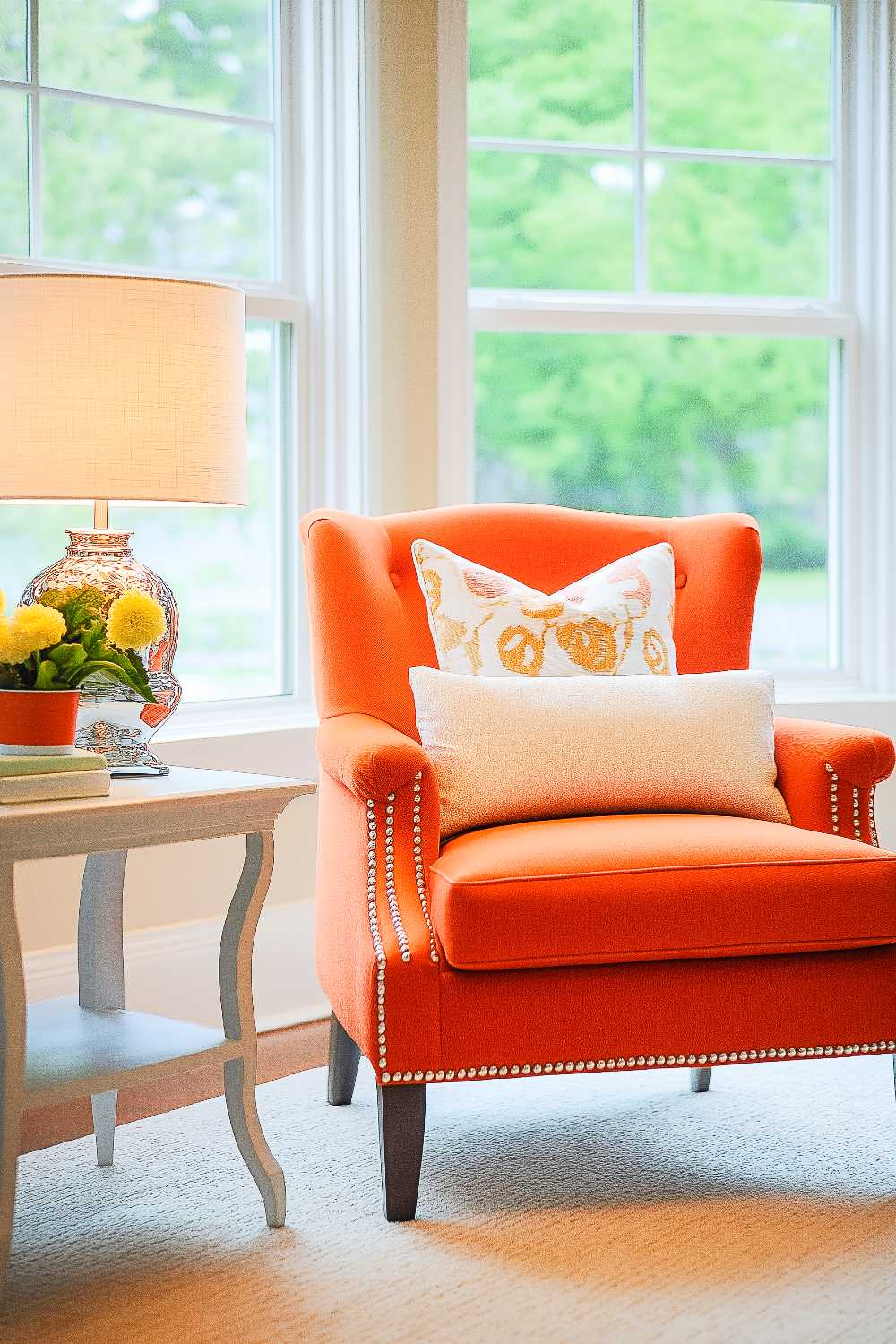 25+ Coral Orange Living Room Decor Inspirations You Can't Miss - Hearth ...