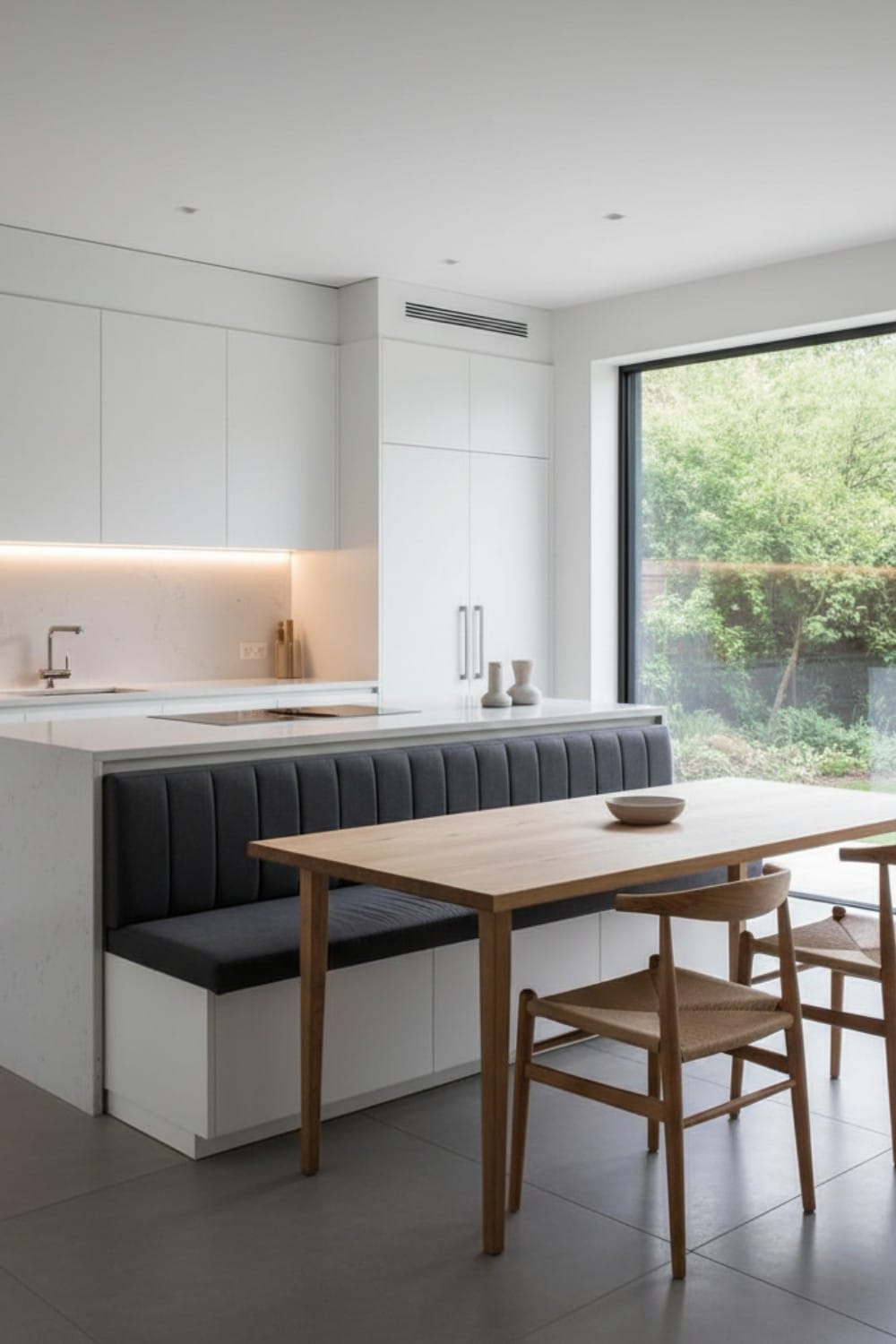 14 Gorgeous Breakfast Table Ideas to Make Your Morning Feel Like a ...